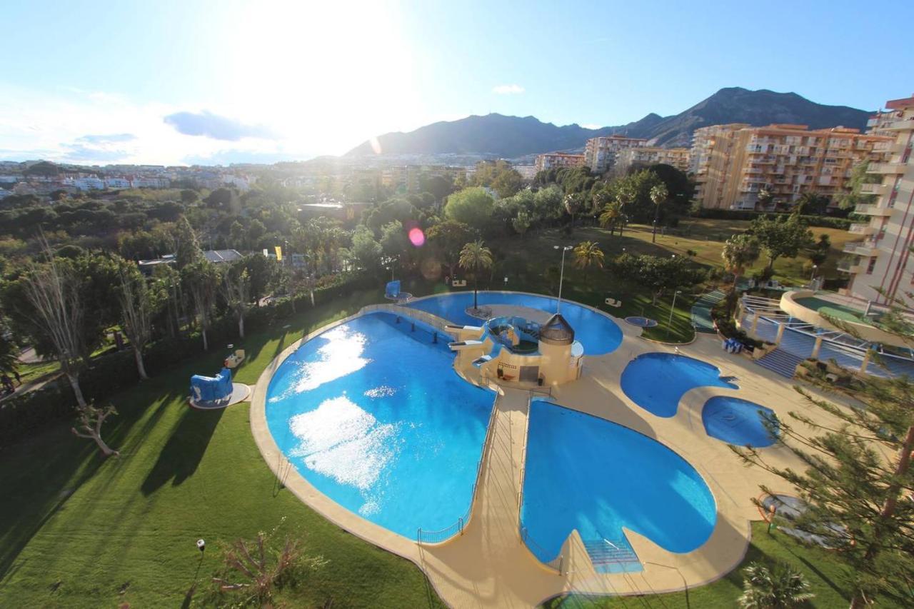Jupiter. Moderno Estudio. Vistas Al Mar Y Montana Benalmádena Exteriör bild